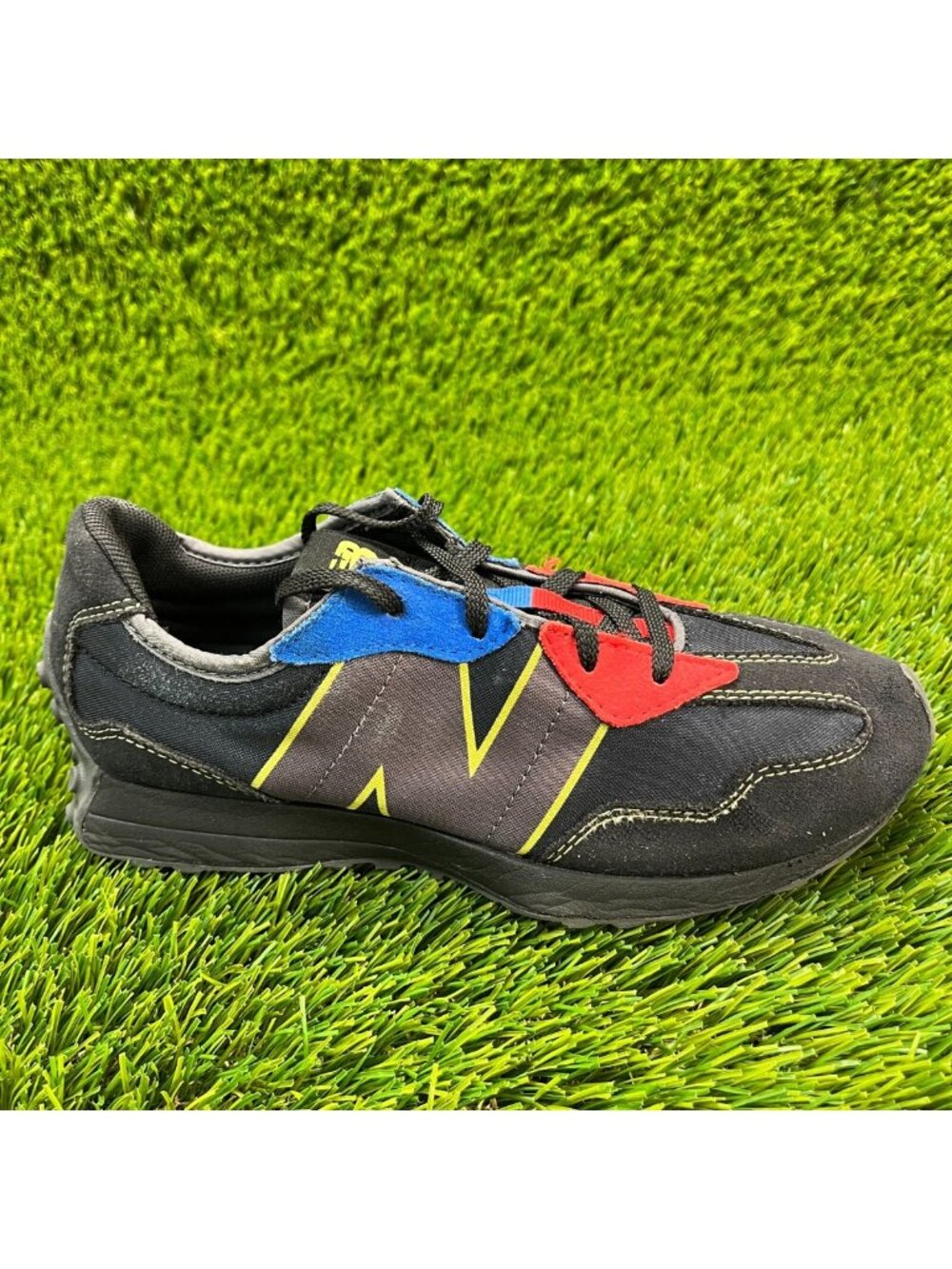 New Balance 327 Boys Size 3Y Black Blue Red Athletic Running Shoes Sneakers